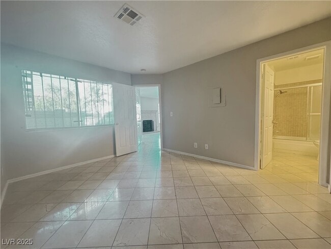 Building Photo - 3604 Di Salvo Dr Unit 124