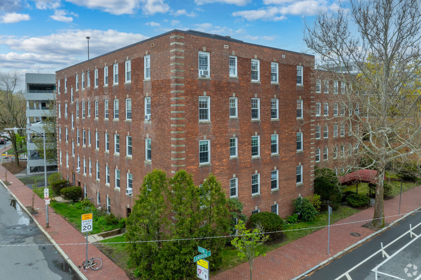 Primary - Foxcroft Manor Apartments