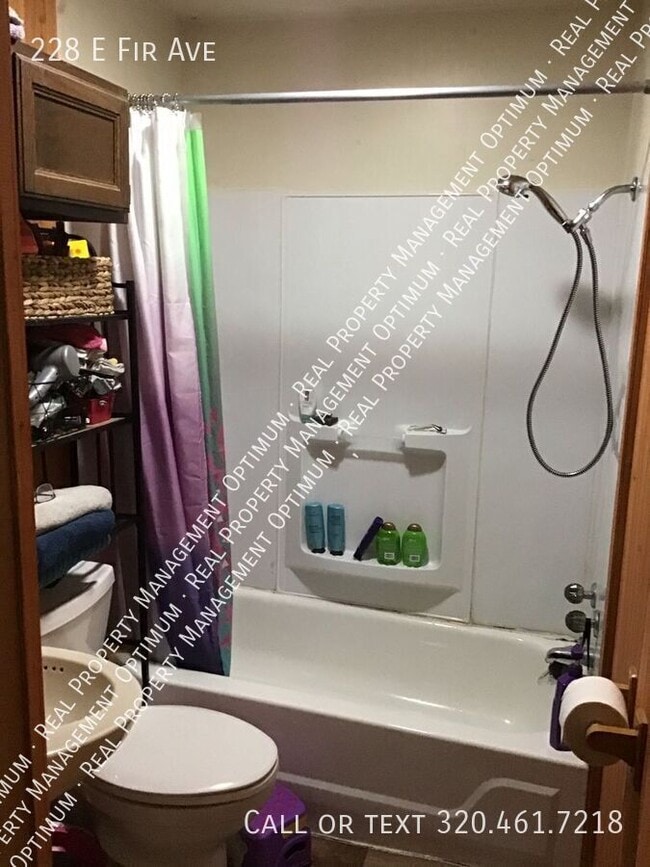Photo - 228 E Fir Ave