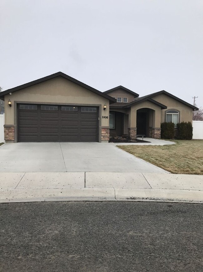 Building Photo - 2496 Forge St