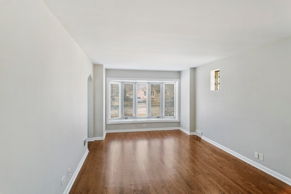 Photo - 3133 W 101st St