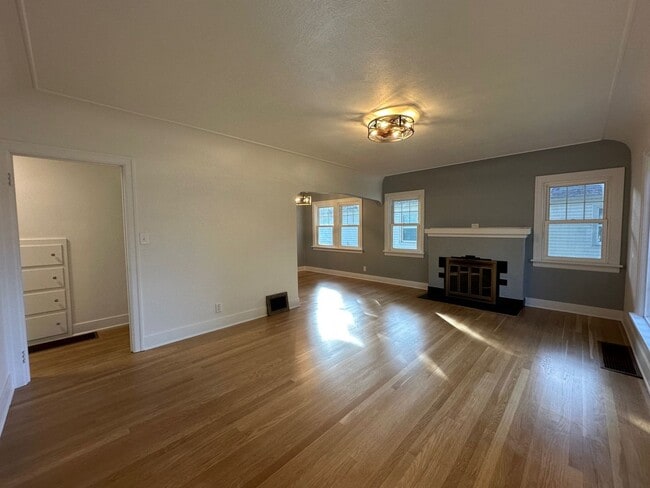 Photo - Wonderful 2+ Bedroom 1 Bath Shadle Area Home