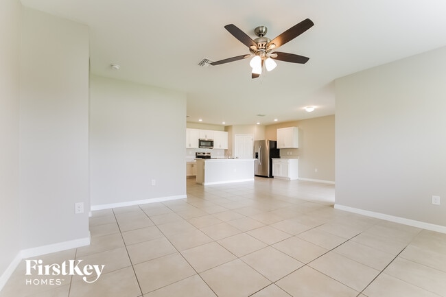 Photo - 18533 Miami Blvd