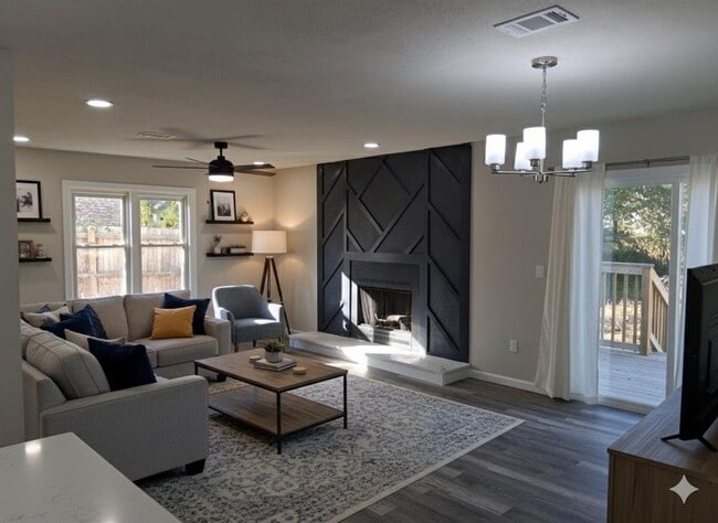 Photo - 6121 W 40th St