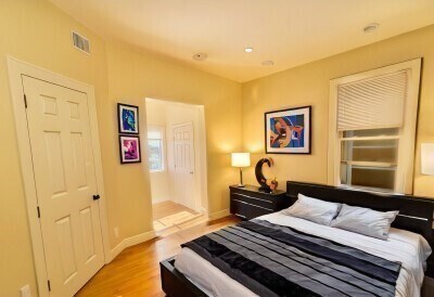 Photo - 207 Princeton St Unidad 2