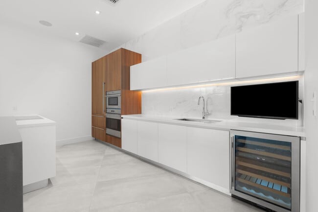 Photo - 701 N Fort Lauderdale Beach Blvd Unit 214