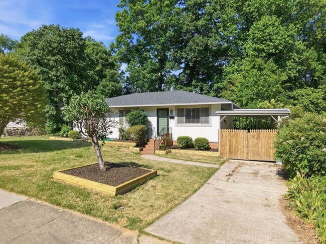 Photo - Fully Renovated 3 Bed / 2 Bath Ranch Near Downtown Raleigh & the Greenway!