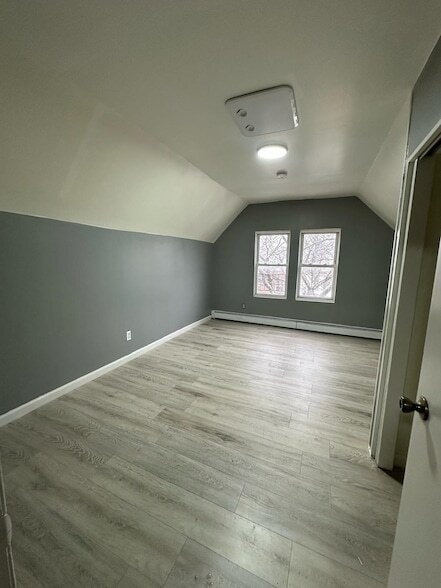 Photo - 46 Woodlawn Ave