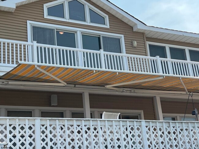 Photo - 802 N Harvard Ave