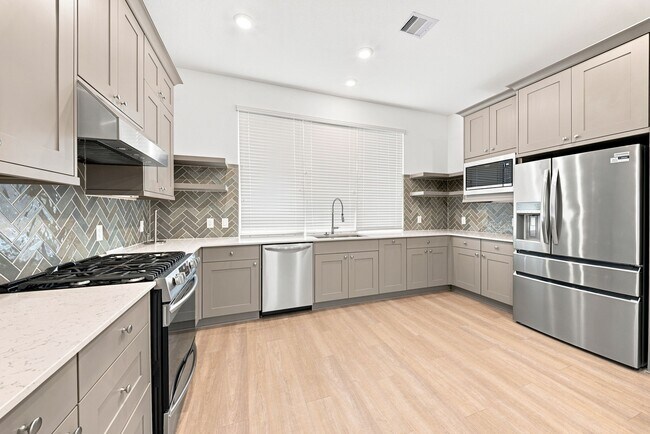 Photo - 4926 Chester Lk Ln