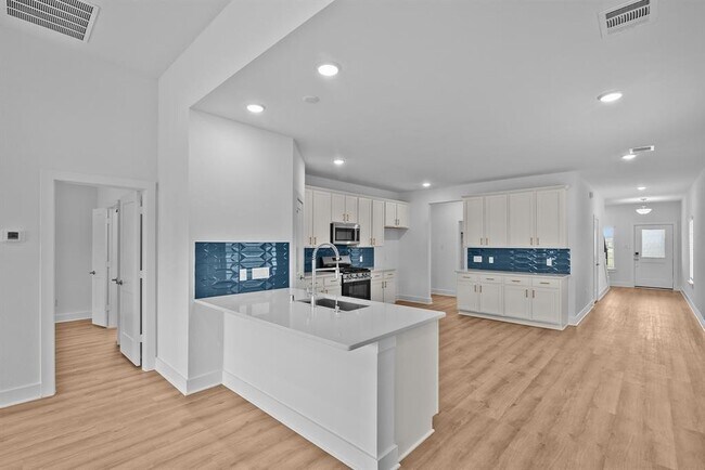 Photo - 31915 Splendor Dr