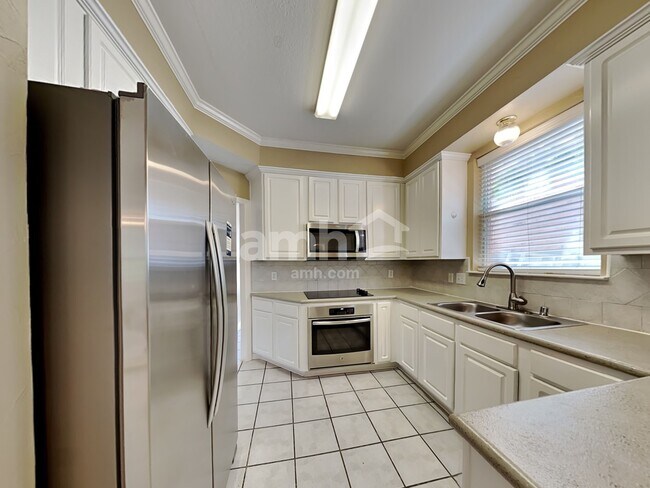 Photo - 310 Victory Ln