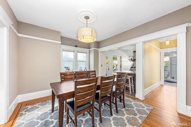 Photo - 45 Van Buren St