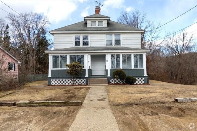 Building Photo - 22 Buckingham Rd Unit A Rental