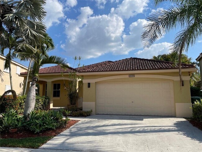 Photo - 4293 Laurel Ridge Cir