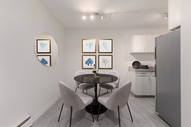 Photo - Maple Gardens