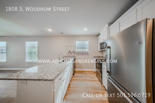 Photo - 1808 S Woodrow St