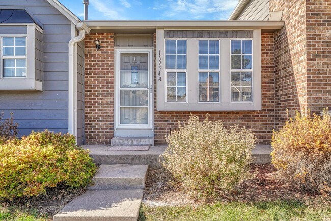 Photo - 16934 E Whitaker Dr