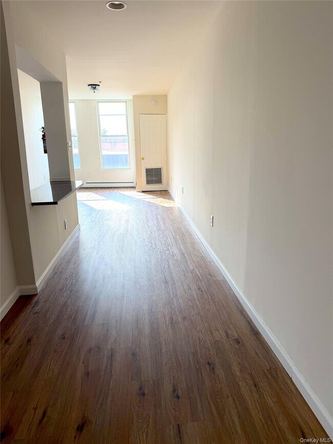 Photo - 315 Main St Unit 3