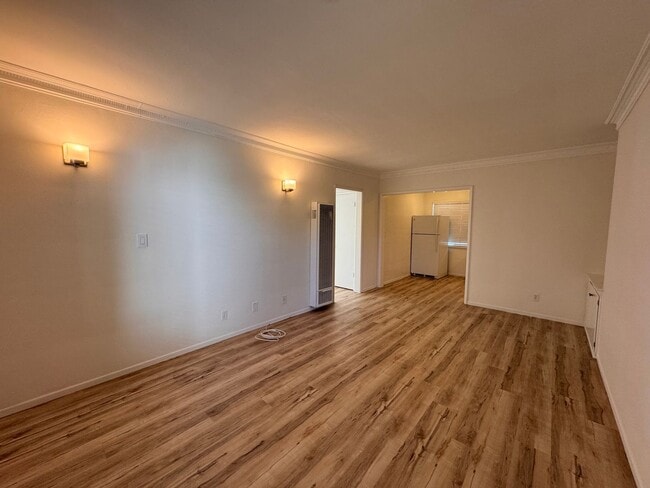 Photo - 12000 Moorpark St Unidad 08