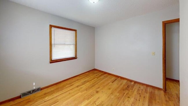 Photo - 1727 Assumption Dr