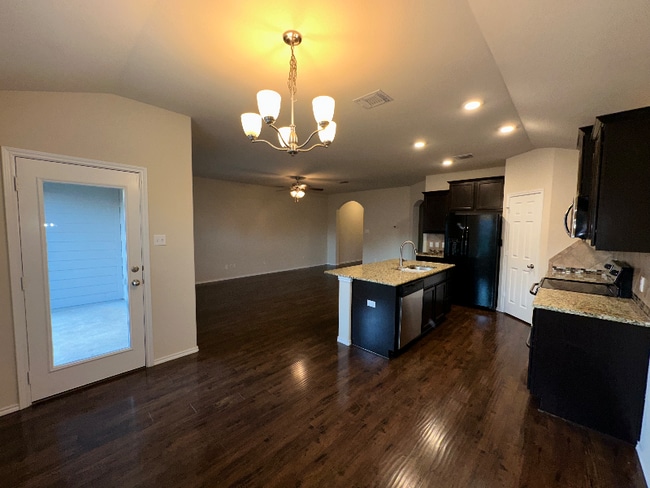 Photo - 2809 Skinner Dr