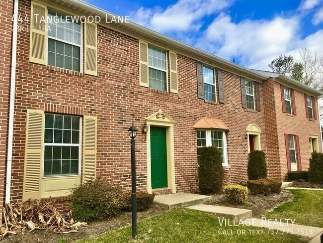 Photo - 444 Tanglewood Ln