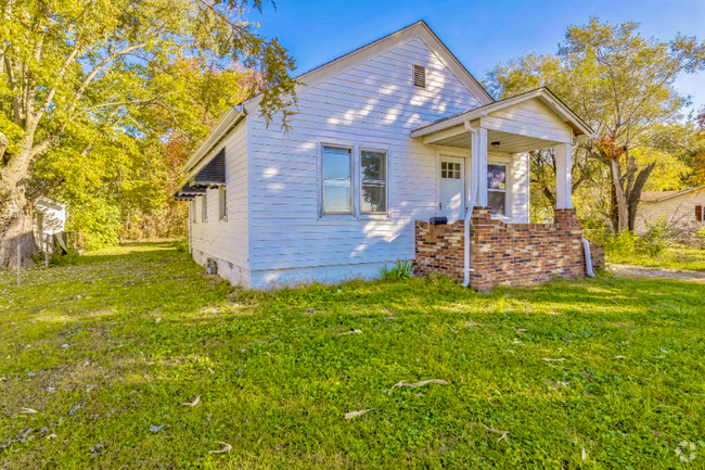 Building Photo - 329 Adele Ave Rental