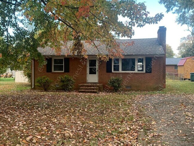 Photo - 215 N Linden Ave House