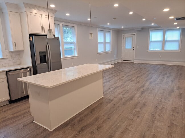 Photo - 120 Kenrick St Unit 1