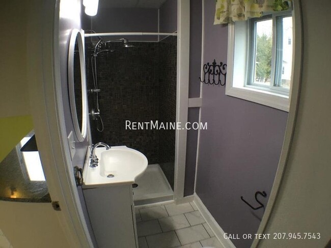 Photo - 18 Linden St Unit 1