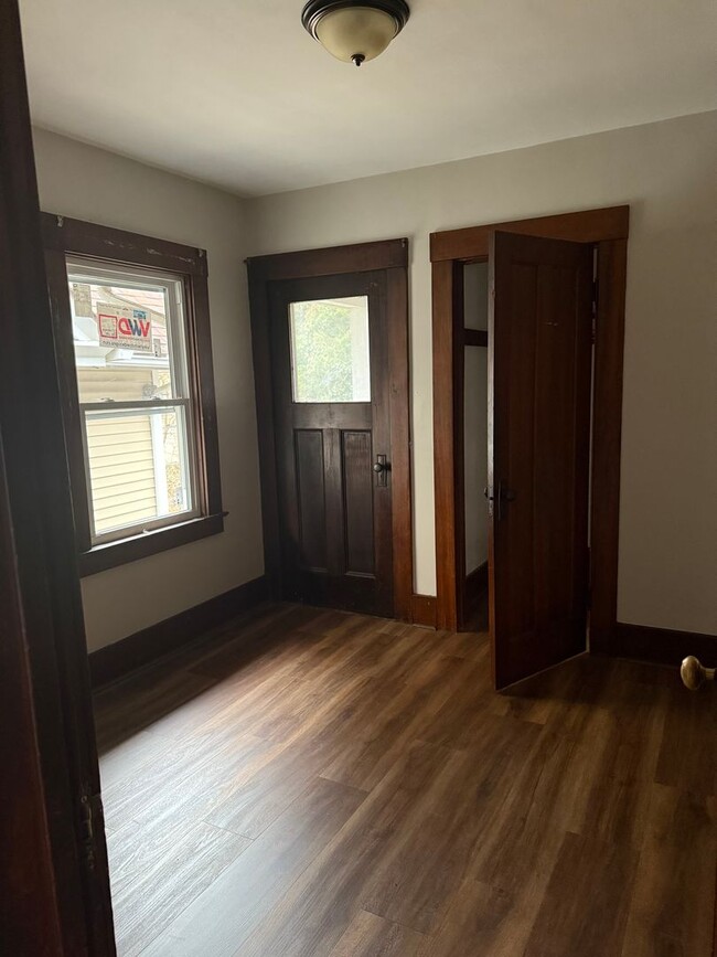 Photo - 3 Bedroom House Available