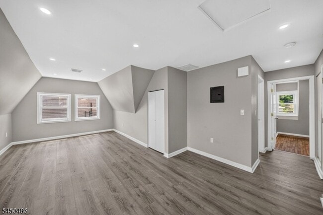 Photo - 467-469 Summer Avenue Unit 3 Unit 3