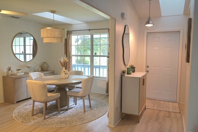 Photo - 12207 77th Pl N