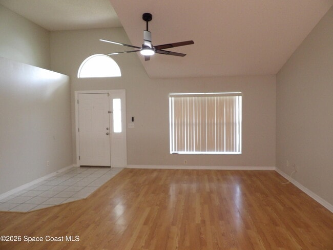 Photo - 1886 Wildcat Ave SE