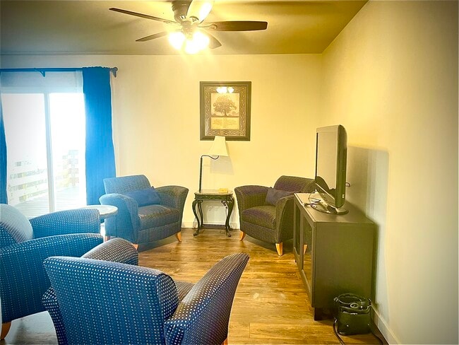 Photo - 650 Dogwood Trail