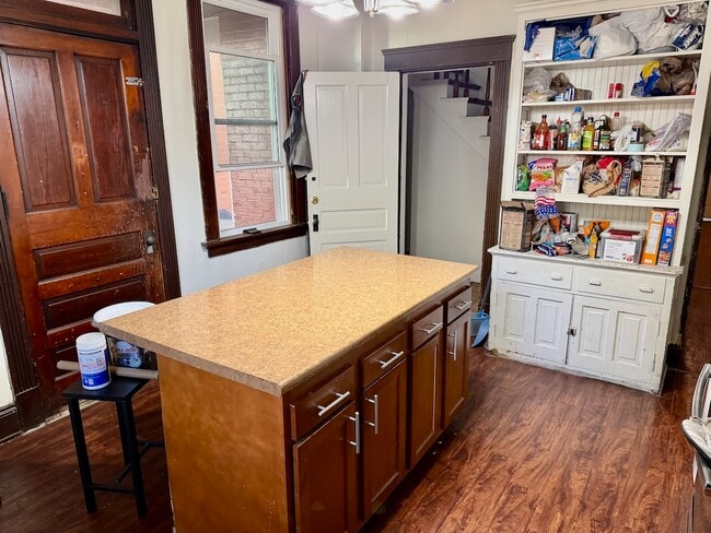 Photo - 2308 W Clifton Ave