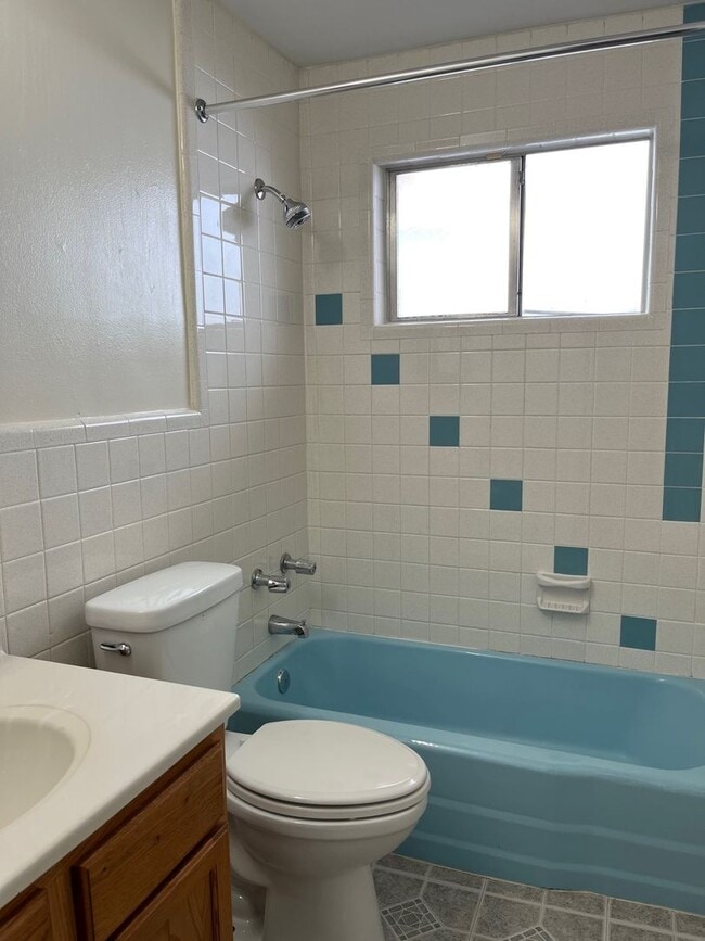 Photo - 4221 Palmyra St Unit - C