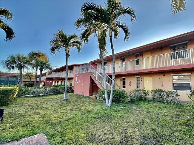 Photo - 95 NE 41st St Unit L165