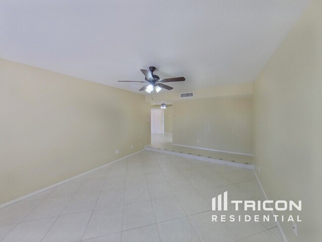 Photo - 19040 N 17th Ave