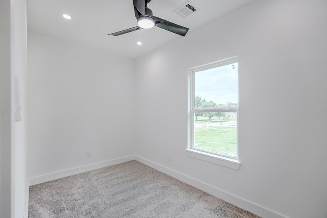 Photo - 7903 Sunnyhill St