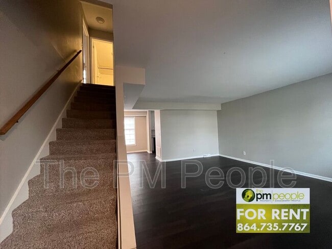 Photo - 102 Wexford Dr