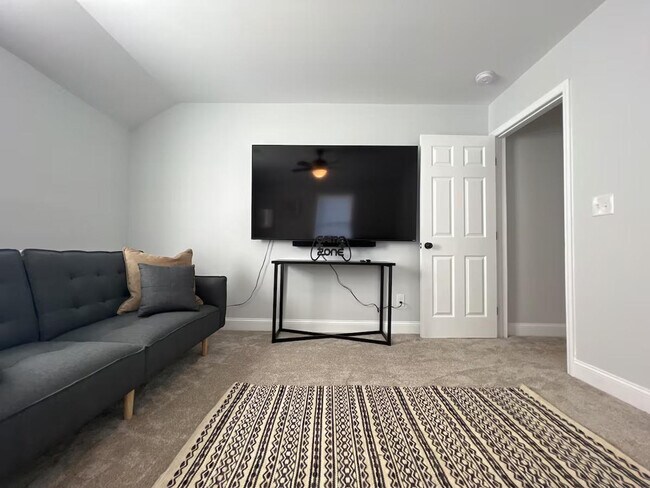 Photo - 24 Seth St Unidad ID1234793P