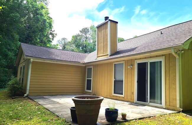 Photo - 2228 N Woods Ct