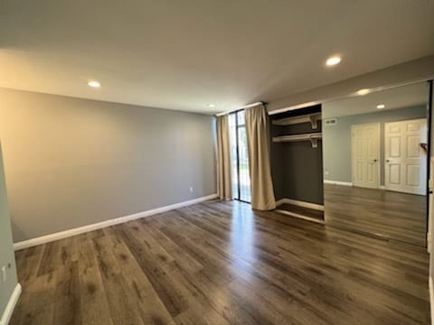 Photo - 11107 Arminta St