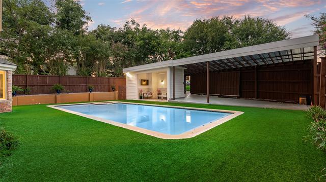 Photo - 9315 Moss Cir Dr