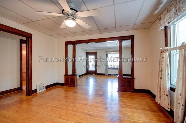 Photo - 1105 Summit St