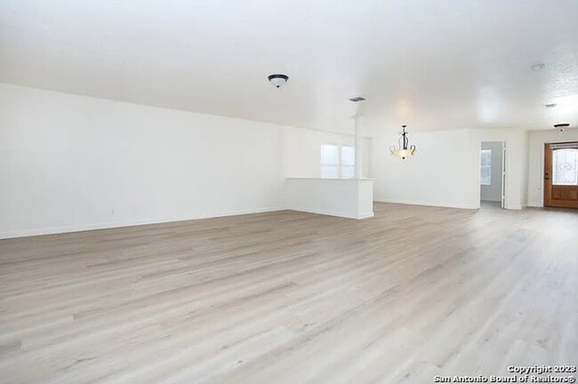 Photo - 10002 Powderhouse Dr
