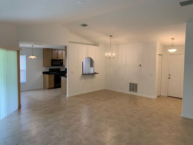 Photo - 36 Renshaw Dr Casa