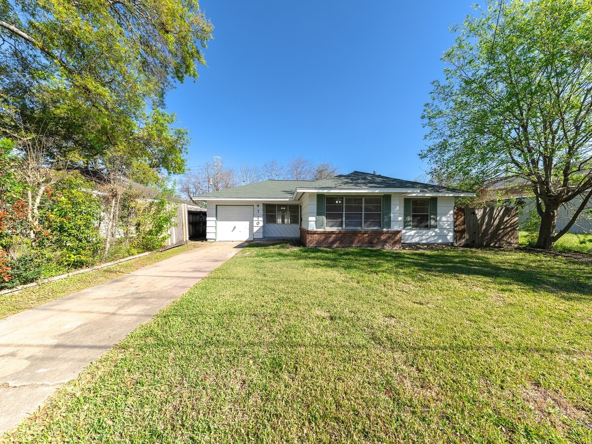 Photo - 4710 Glenmont St